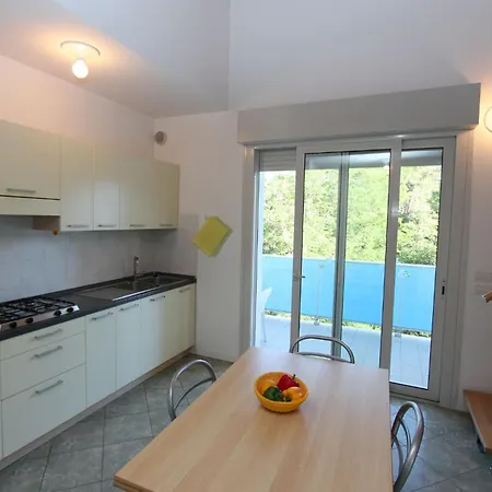 Spacious Duplex By The Διαμέρισμα